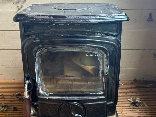 Waterford Stanley solid fuel stove - Main image
