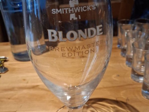 Smitwicks Blonde Pint Glasses x35 - Main image