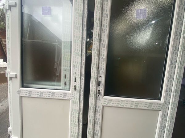 PVC door - Main image