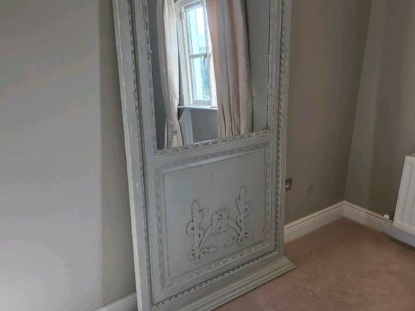 Mirror - Main image
