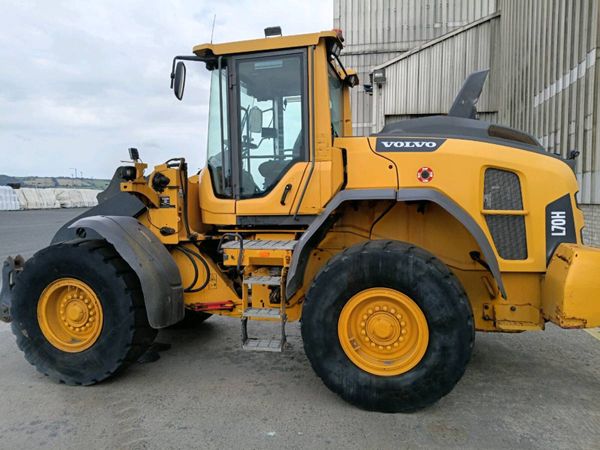 2015 volvo loading shovel - Main image
