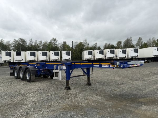 2018 DENNISON SLIDING SKELETAL TRAILER - Main image