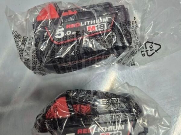 Milwaukee M18B5 5.0Ah Batteries x2 - Main image