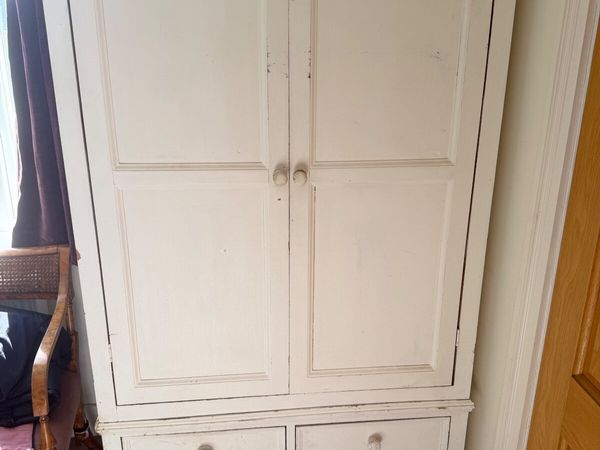 Wardrobe - Main image