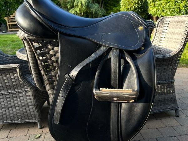 Saddle - Main image