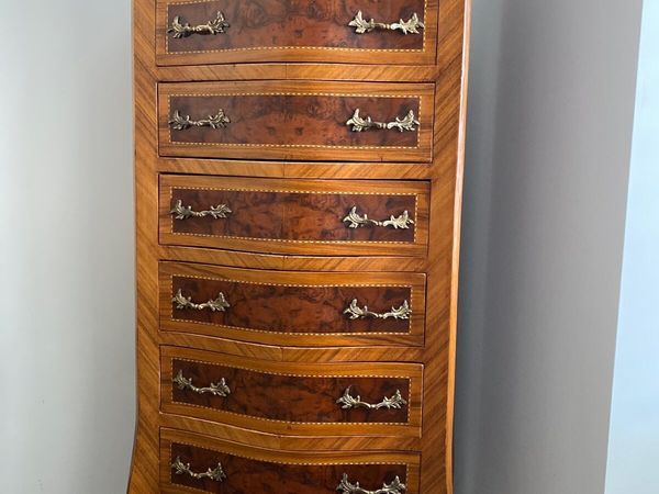 Reproduction Chest of drawers - Main image