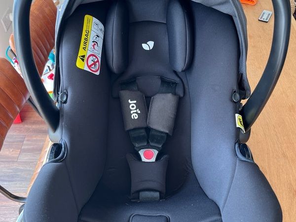 Joie I-Snug 2 Car seats and Encore Rotating ISOFIX Base x 2 - Main image
