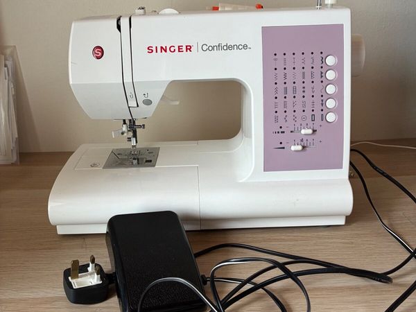 Singer Confidencd Sewing Machine - Main image