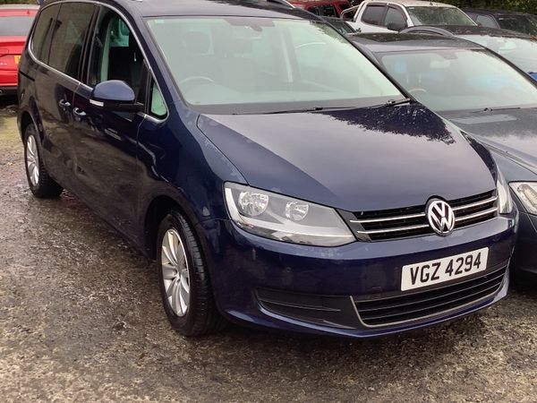 Volkswagen sharan se bluemotion 2.0 tdi light fire - Main image