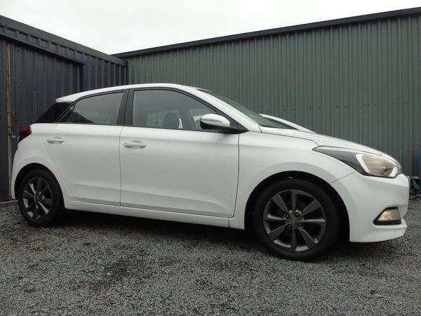 hyundai i20's breaking  1.1 & 1.4 diesel also 1.2 - Main image