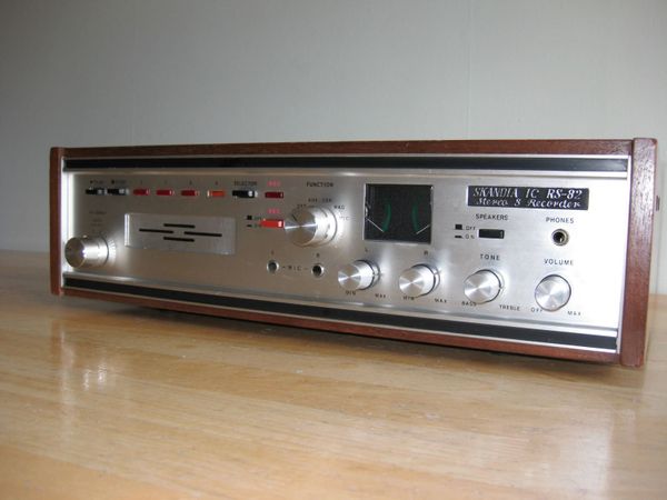 Rare SKANDIA RS82 Stereo Amplifier Made In Japan. - Main image