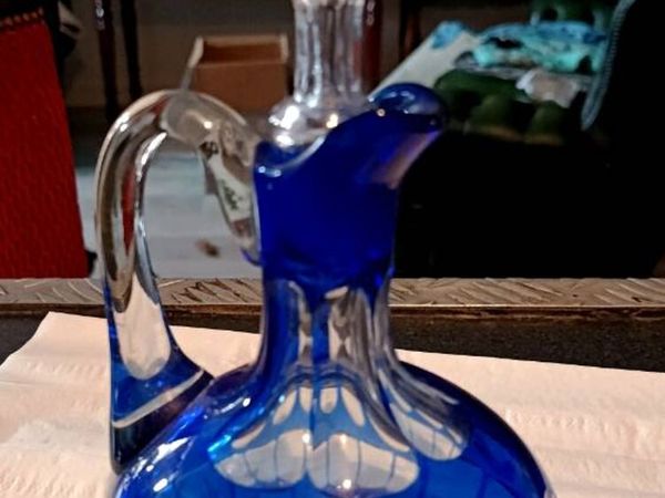 Blue hand cut crystal jug with stopper - Main image