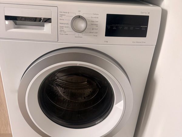 Bosch serie 4 washing machine 9kg - Main image