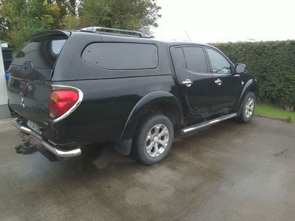 Mitsubishi L200 2012 - Main image