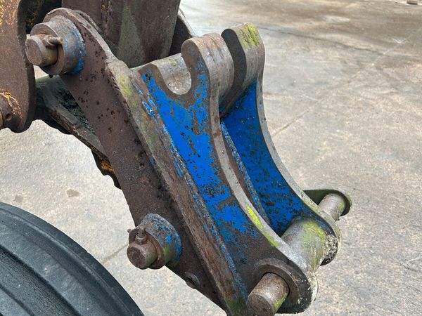 Hill ((45mm)) Semi Quick Hitch For 3CX - Main image