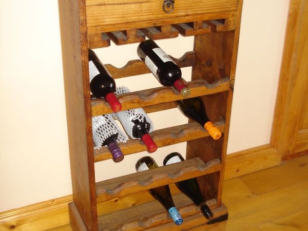 MEXICAN PINE WINE BOTTLE RACK. - Main image