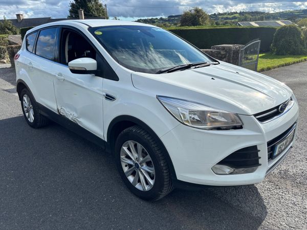 Ford Kuga 2015 2.0 - Main image