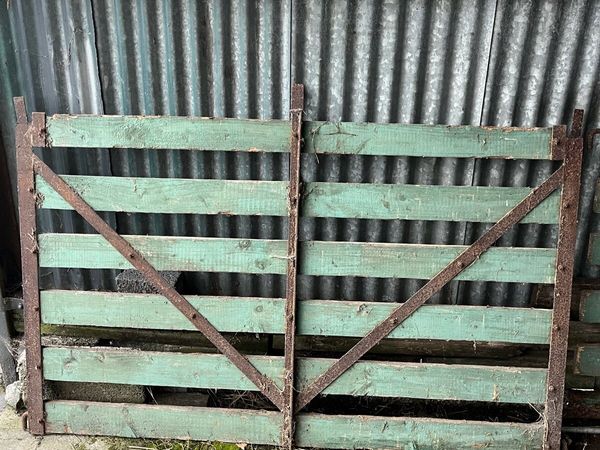 10foot x 6foot Trailer Creels - Main image