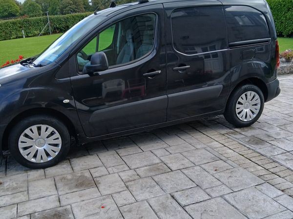 Citroen Berlingo 2012 - Main image
