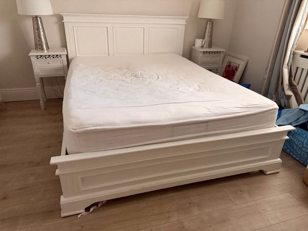 Bed frame white wooden 5ft - Main image