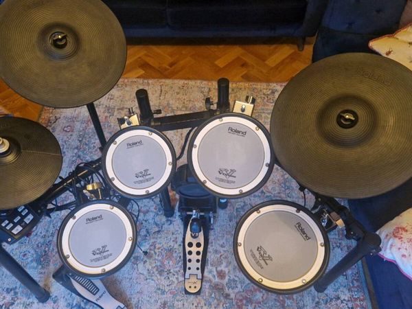 Roland Electronic Drum Kit - Main image