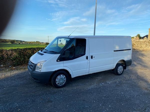 Ford Transit 2011 - Main image