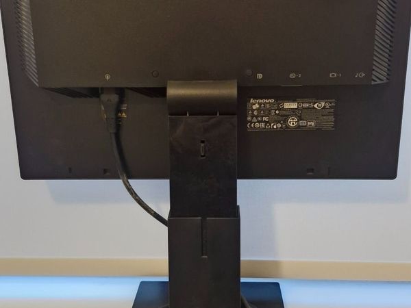 Lenovo PC Monitor - Main image