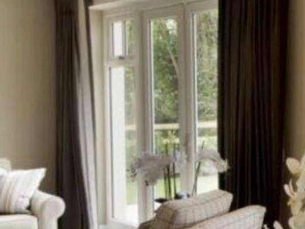 Curtains and blind - Main image