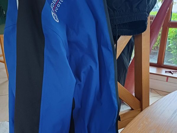 Golf rain jacket and matching bottoms (Sunderland - Main image