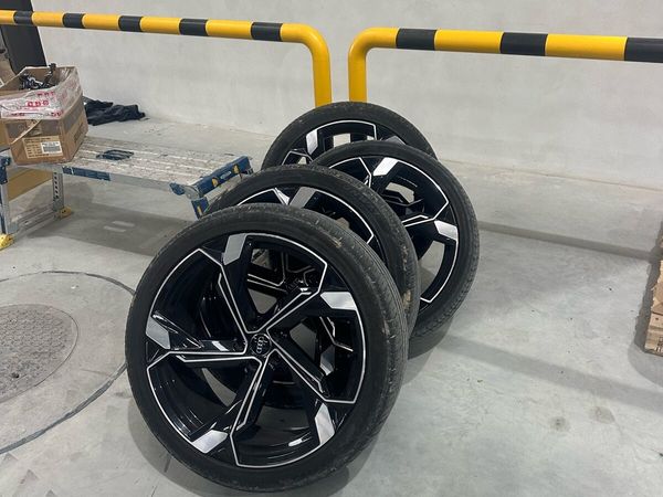 Q7 wheels - Main image
