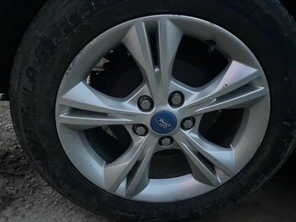 Ford wheels - Main image