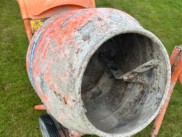 Cement Mixer - Main image