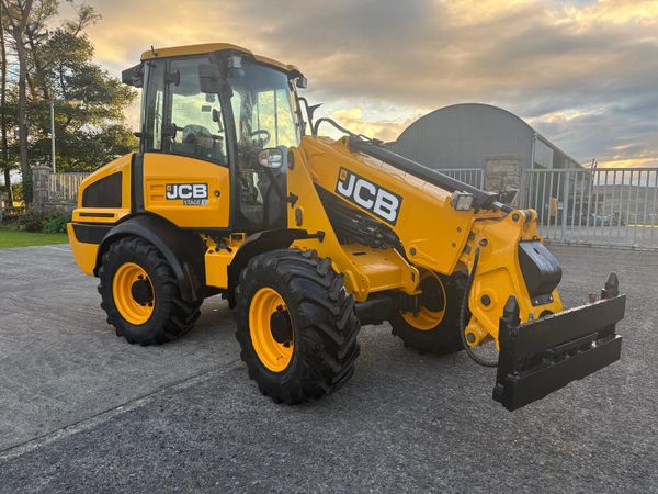 JCB TM220 Agri Telescopic - Main image