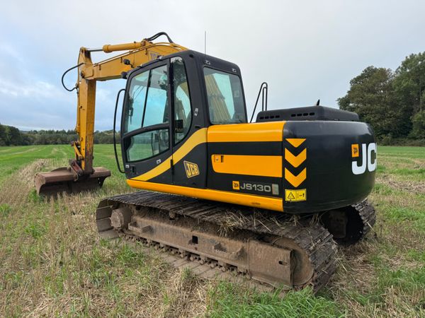 2002 JCB JS130 9800 hours €16450 Plus Vat - Main image