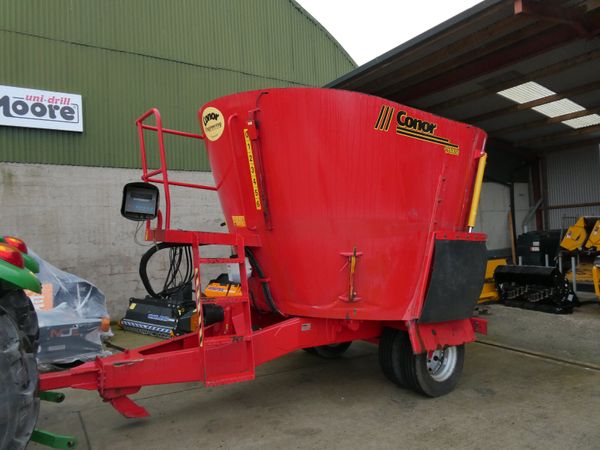 Conor 12cm Tub feeder - Main image