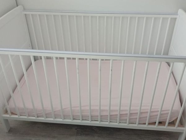 Baby Cot - Main image