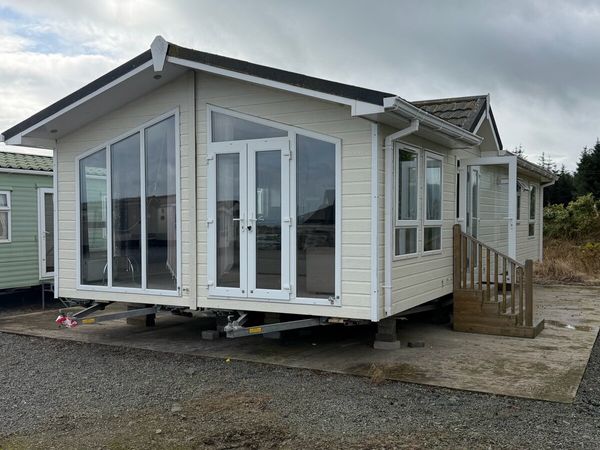 Victory Monaco Duo 40 x 16 2 Bedroom - Main image