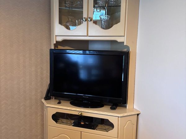 Corner TV unit - Main image