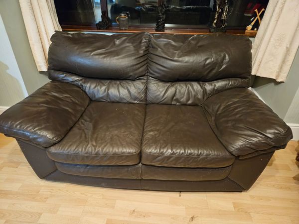 Leather couch - Main image