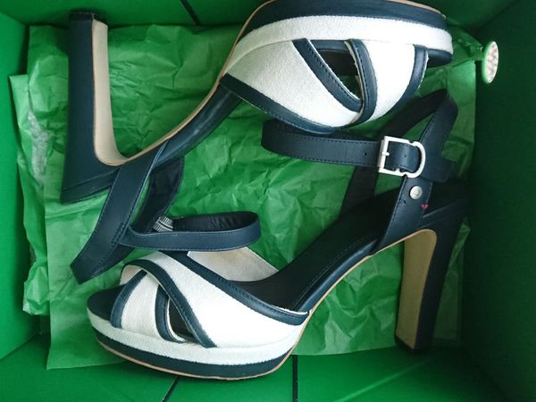 Genuine Tommy Hilfiger Sandal Heels UK7 - Main image
