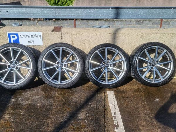Audi A4 S Line 19" Genuine RS4 Alloys - Main image