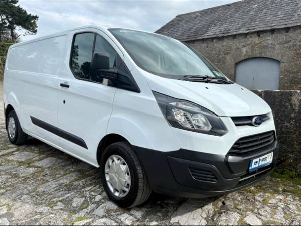 2023 Ford Transit Custom - Main image