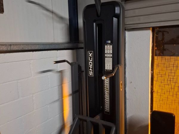 Assisted Pull Up & Dip Machine - Main image