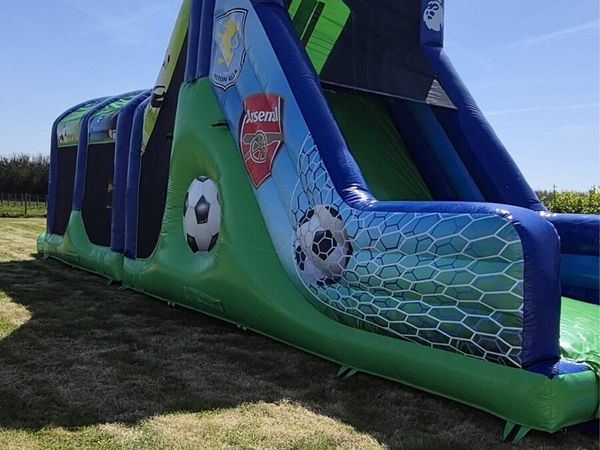 Bouncy castles - Main image
