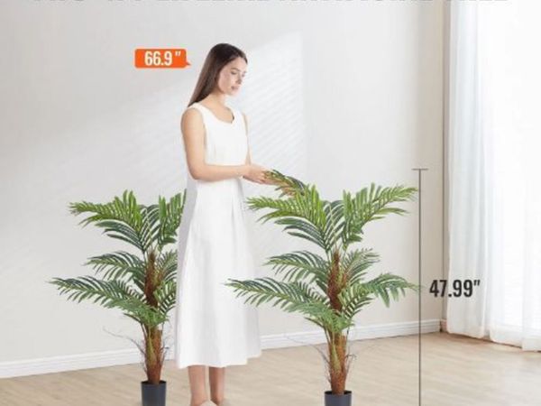 Artificial Palm Tree, 4 FT Tall Faux Plant - Main image