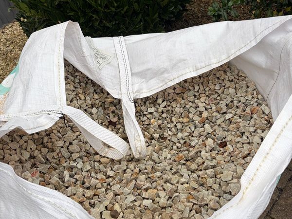 Rose Quartz Decorative Stone - Main image