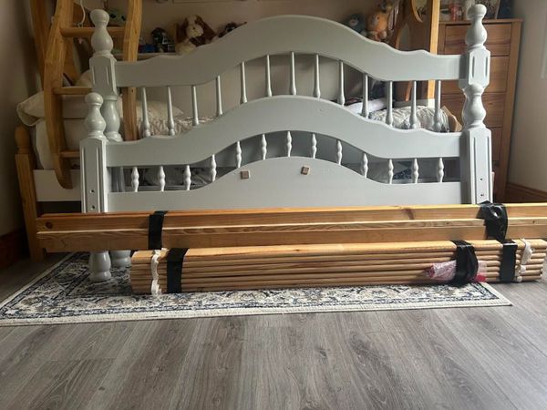 King size bed frame. Perfect condition. - Main image