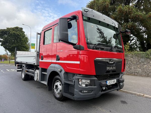 252 Man TGL  12T - Main image