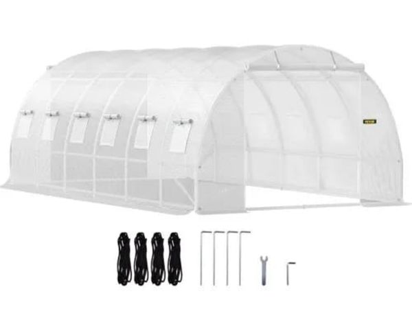 Walk-in Tunnel Greenhouse, 609.6 x 304.8 x 213.4 c - Main image