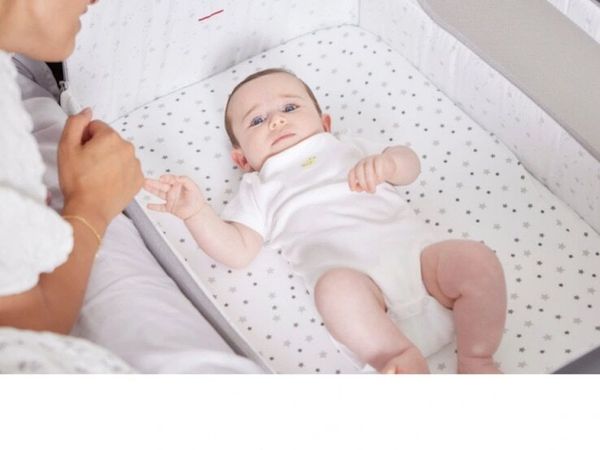 Baby elegance glide crib - Main image